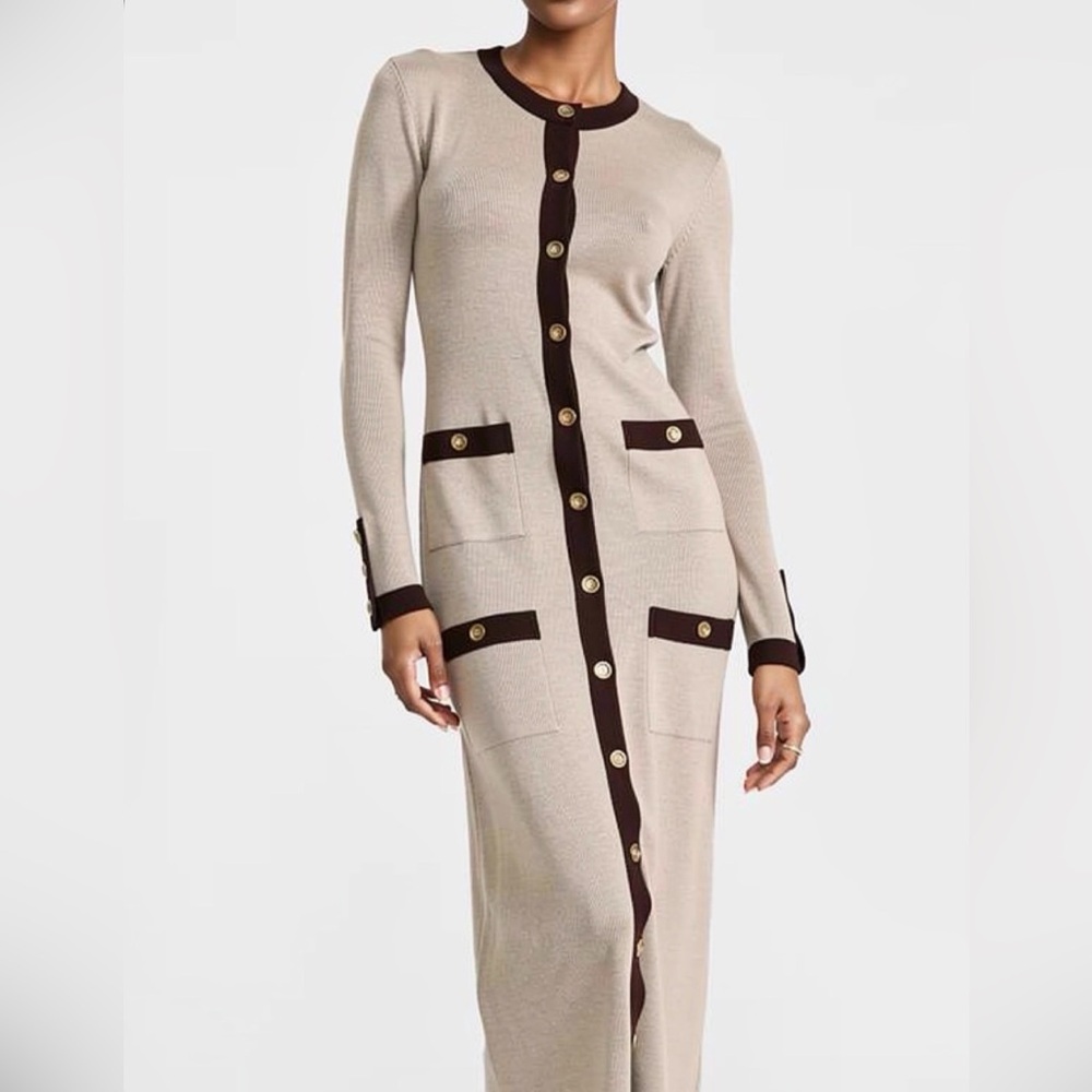 Vintage CHANEL maxi sweater dress - Picture 2 of 16